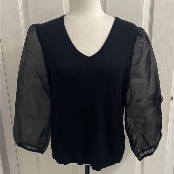 Adrianna Papell Sweaters - Adrianna Papell Black V Neck Sweater Knit Top with 3/4 Sheer Sleeves Sz M